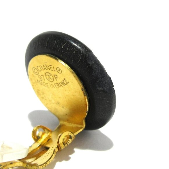 Auth CHANEL Black White Gold Plastic Hardware Clip On Earrings - Picture 4 of 7